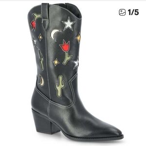 Black Cowboy Boots with Colorful Embroidery